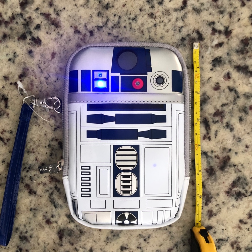 D-Tech Disneyland R2D2 phone wristlet